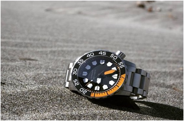 Things to Keep in Mind When Buying Outdoor Watches