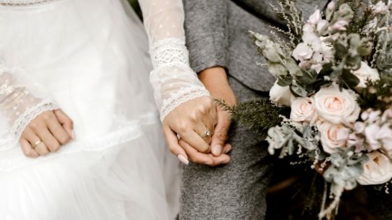 Tips to Keep Your Wedding Simple