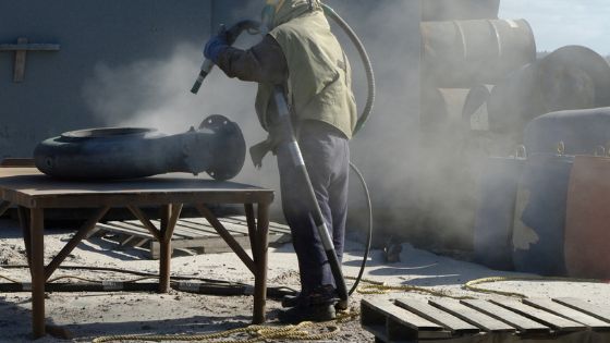 5 Incredible Applications of Dry Ice Blasting