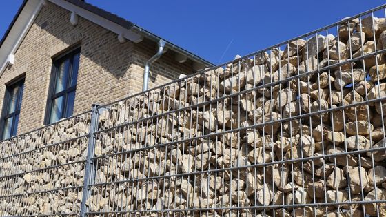 Top Tips For Building A Gabion Fence