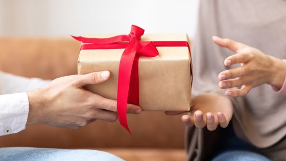 5 Personalized Gift Ideas for Your Friends