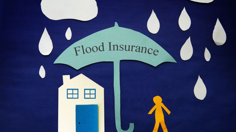 understanding the factors affecting flood insurance costs